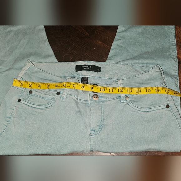 Torrid size 14 jeans - Picture 4 of 5